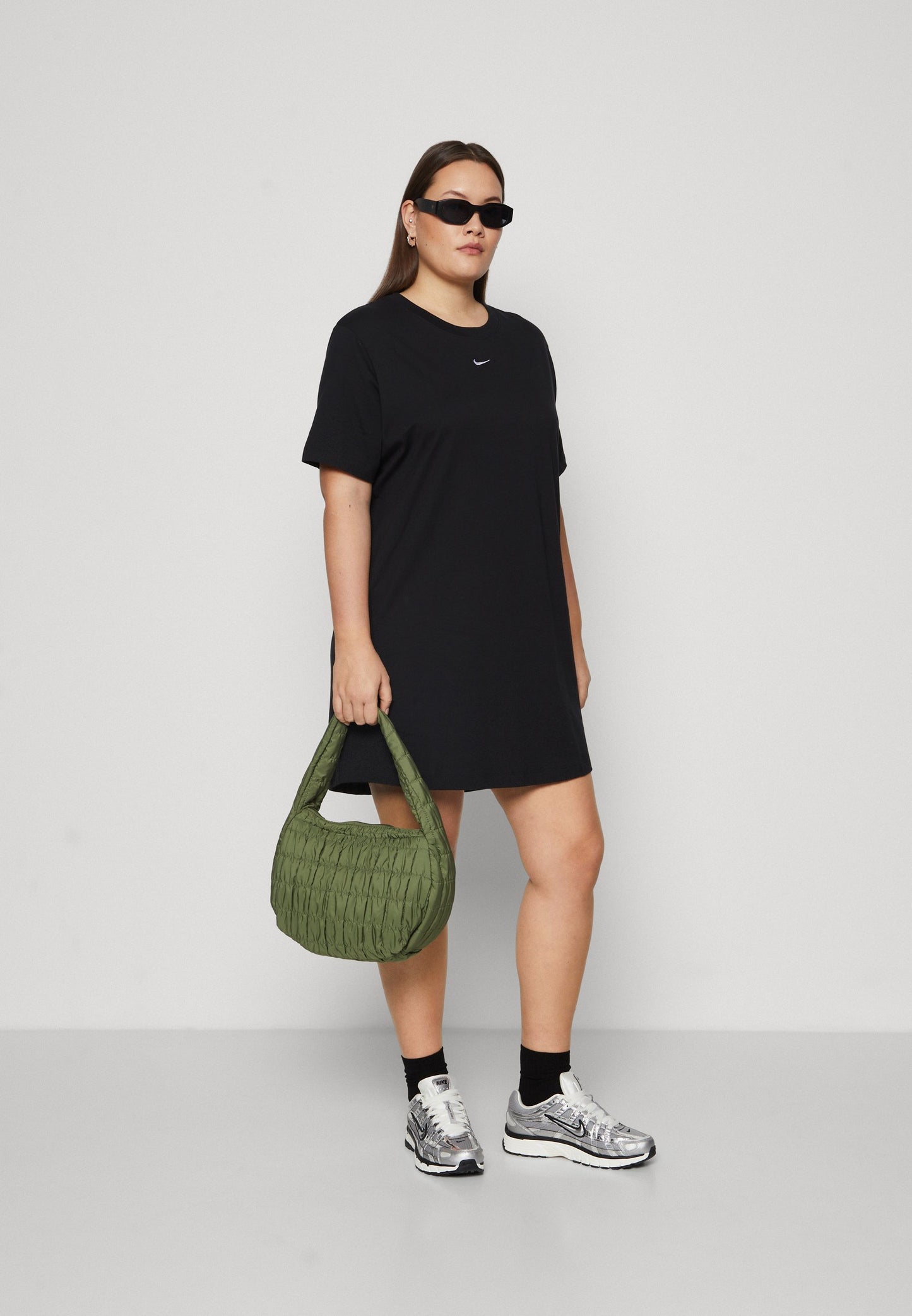 Nike Sportswear DRESS - Robe en jersey - black