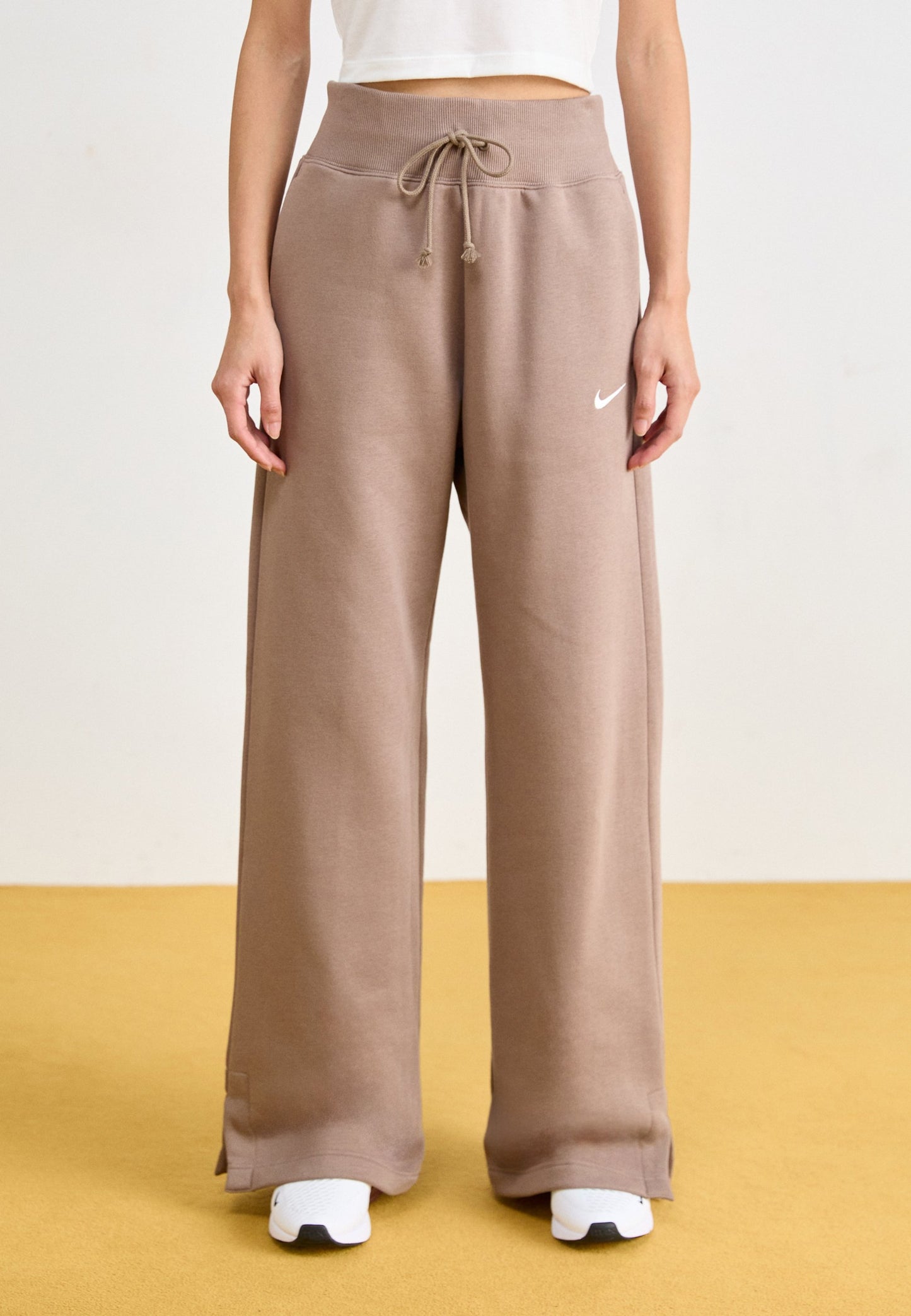 Nike Sportswear PANT WIDE - Pantalon de survêtement