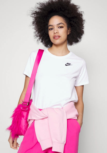 Nike Sportswear CLUB TEE - T-shirt basique - Rouge