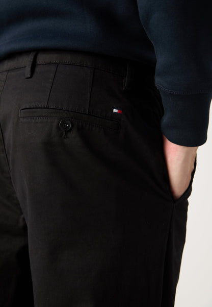 Tommy Hilfiger DENTON - Chino - black