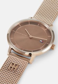 Tommy Hilfiger DRESSED UP - Montre