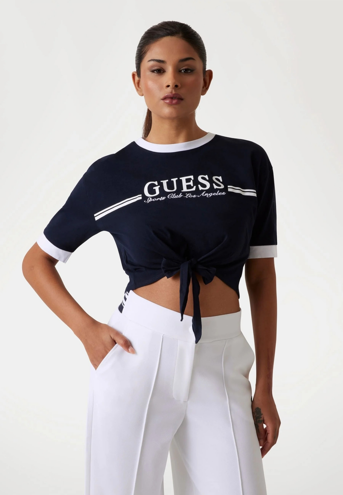 Guess KNOTEN VORNE LOGO - T-shirt imprimé - dunkelblau